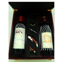 HAUT-BRION CHATEAU 2001 + MOUTON ROTHSCHILD 1996 + BOX SET